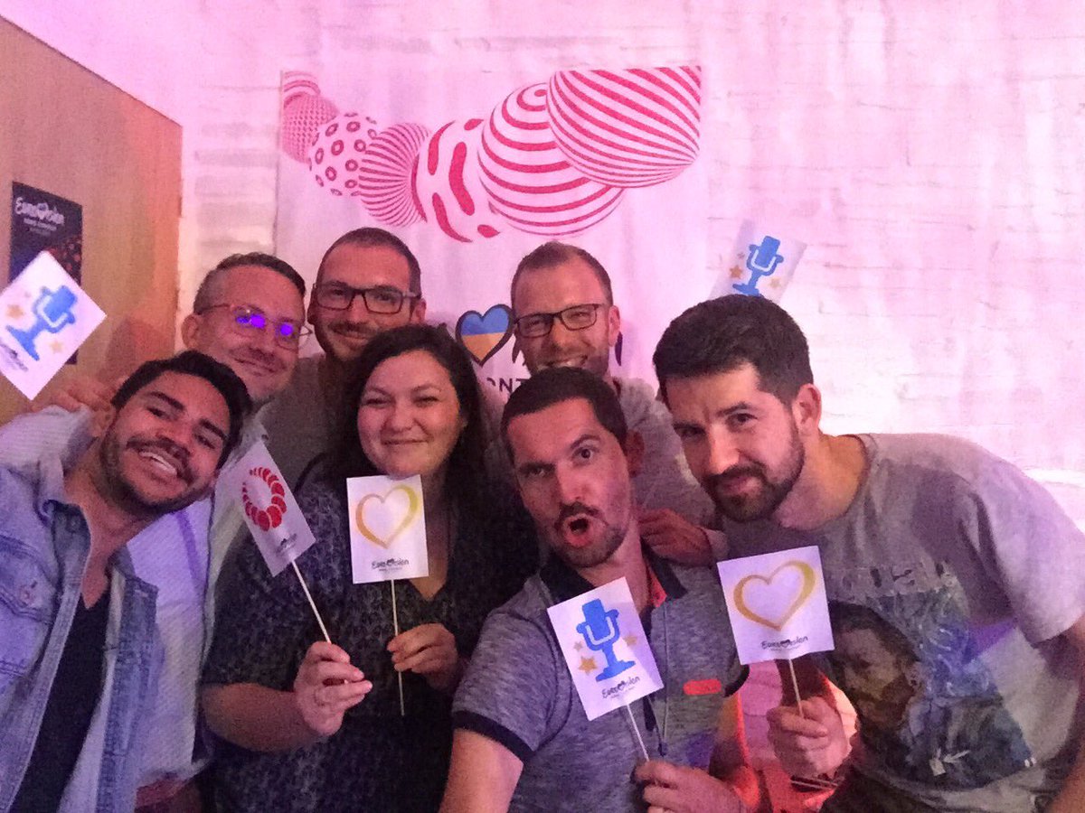 drazicom10's tweet photo. On attend les résultats !!!! #eurovision #eurovisionfr @EurovisionF2 https://t.co/bT1idMPngc