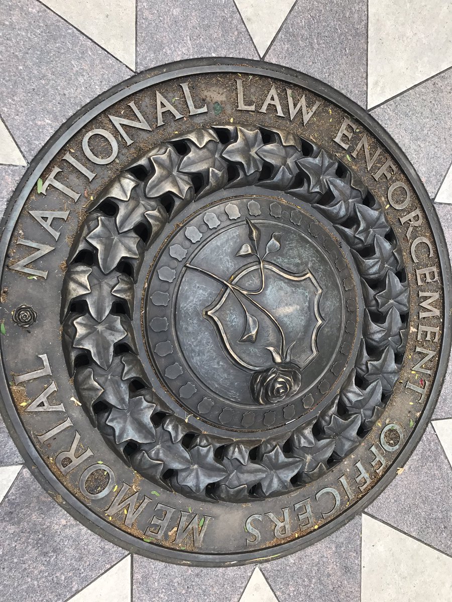 kckfop's tweet photo. Honoring all of the fallen. https://t.co/Kn314zVXHU