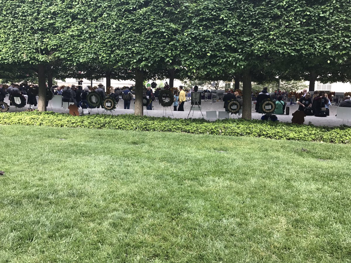 kckfop's tweet photo. Honoring all of the fallen. https://t.co/Kn314zVXHU