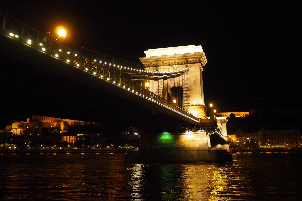 Laura_Butlin's tweet image. Had the best time in #budapest with @dannypolicarpo still 5 days left in the birthday count down #dirtythirty #travel ✈️