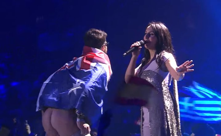 catherallow's tweet photo. самый запоминающийся момент этого евровидения  #Евровидение2017 #Eurovision #Евровидение https://t.co/3KP54d2PCS
