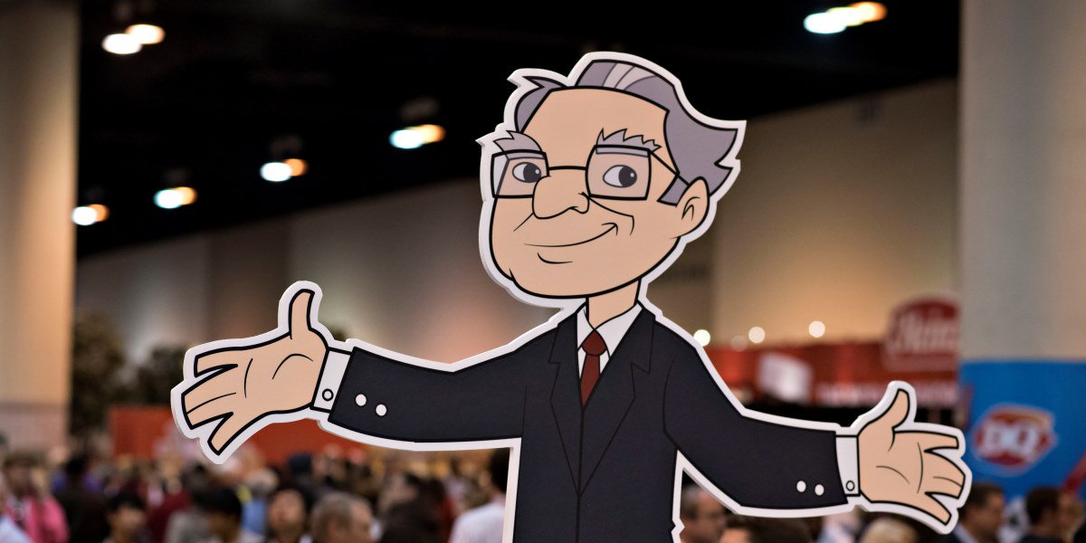 business's tweet photo. This is how Warren Buffett "blew it" and made a costly mistake https://t.co/0NBFfUTXmV https://t.co/tcbmSeXsoN