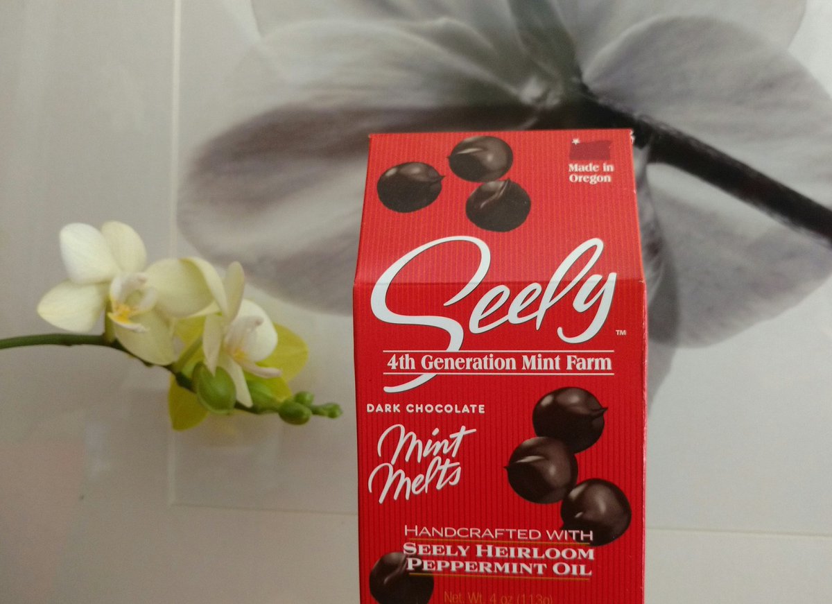 chefpolacanada's tweet image. @SeelyMint makes a wonderful gift. Pick up yours at @MeridianFarmMkt @urbanfare @greensmarket @WholeFoods @LifestyleMkts #puremint #purelove