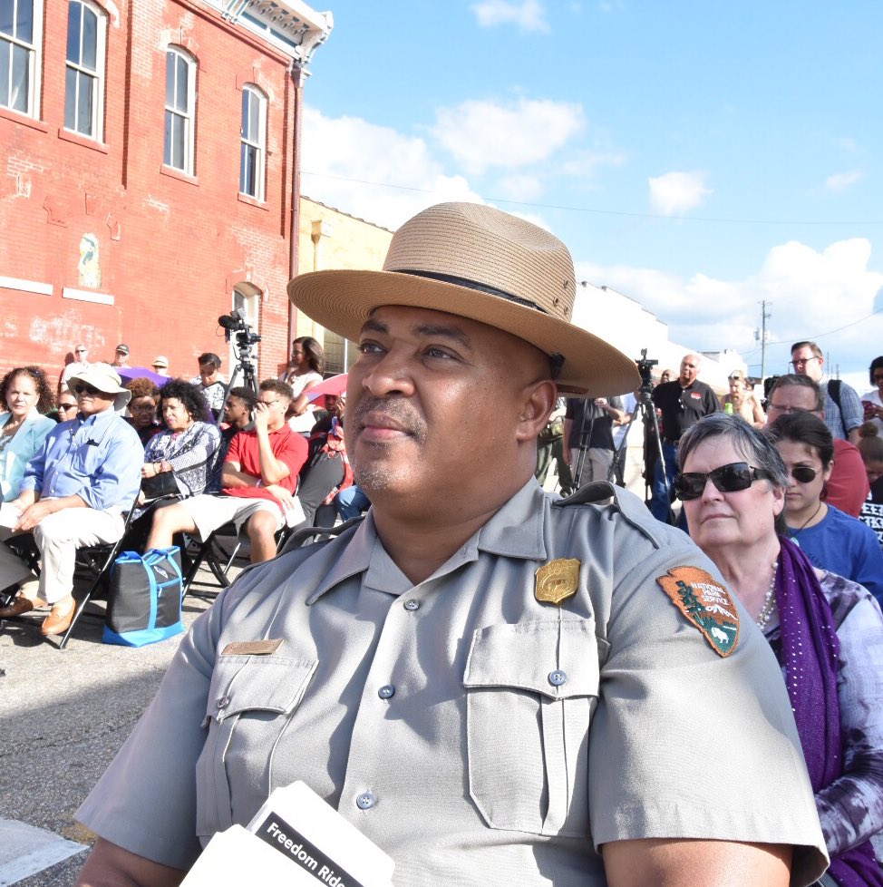 annistonalgov's tweet photo. Welcome to @annistonalgov Reginald Tiller, our new park superintendent @FreedmRidersNPS https://t.co/2Iblz5M3ad