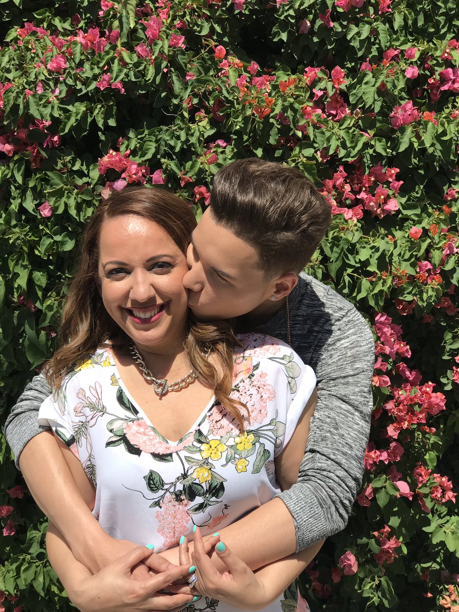 Markisaiahmusic's tweet photo. Happy Mother's Day eve!! Words can't express my love and gratitude for everything you've done and who you are. Love you mom❤️😘 @Frachely1 https://t.co/l9eH32e7jL