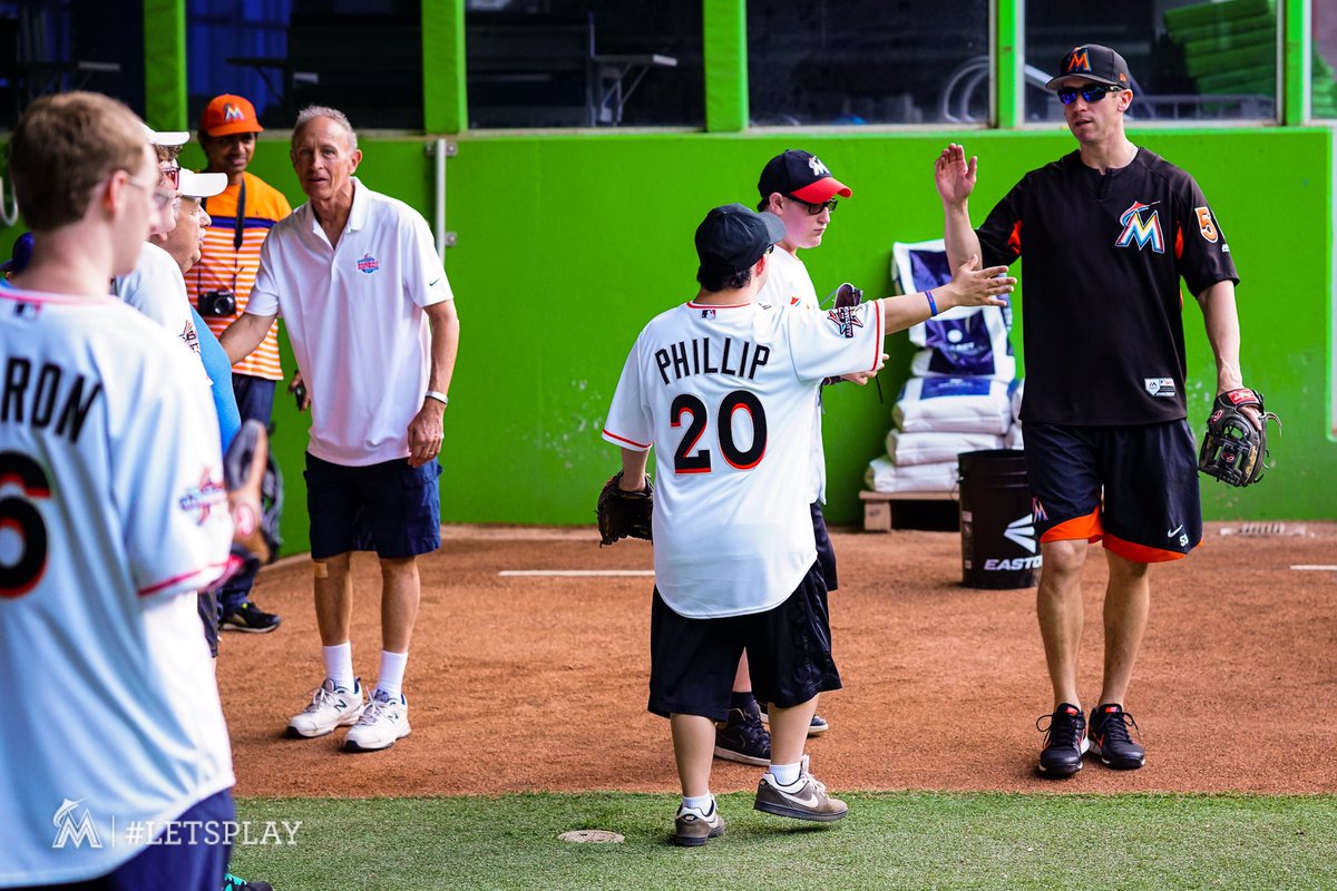 Marlins Foundation tweet media