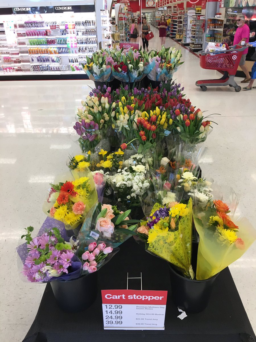 ETLMattyIce's tweet photo. #HappyMothersDay from The Frid! https://t.co/CikRse4D8z