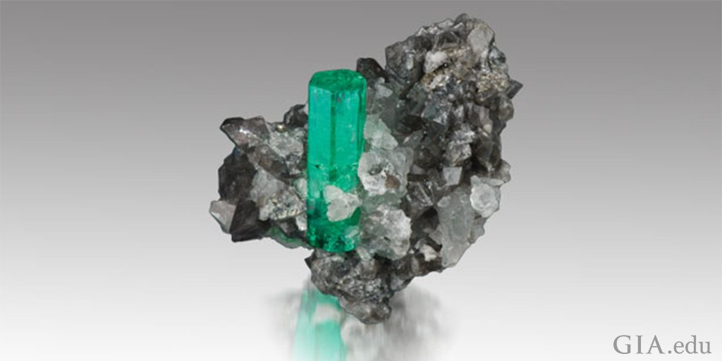 GIAnews's tweet photo. #Emerald is the birthstone for May! Its lush green color has soothed souls &amp; excited imaginations since antiquity. https://t.co/xjFAEHzNEh https://t.co/0MlVjkcgcR