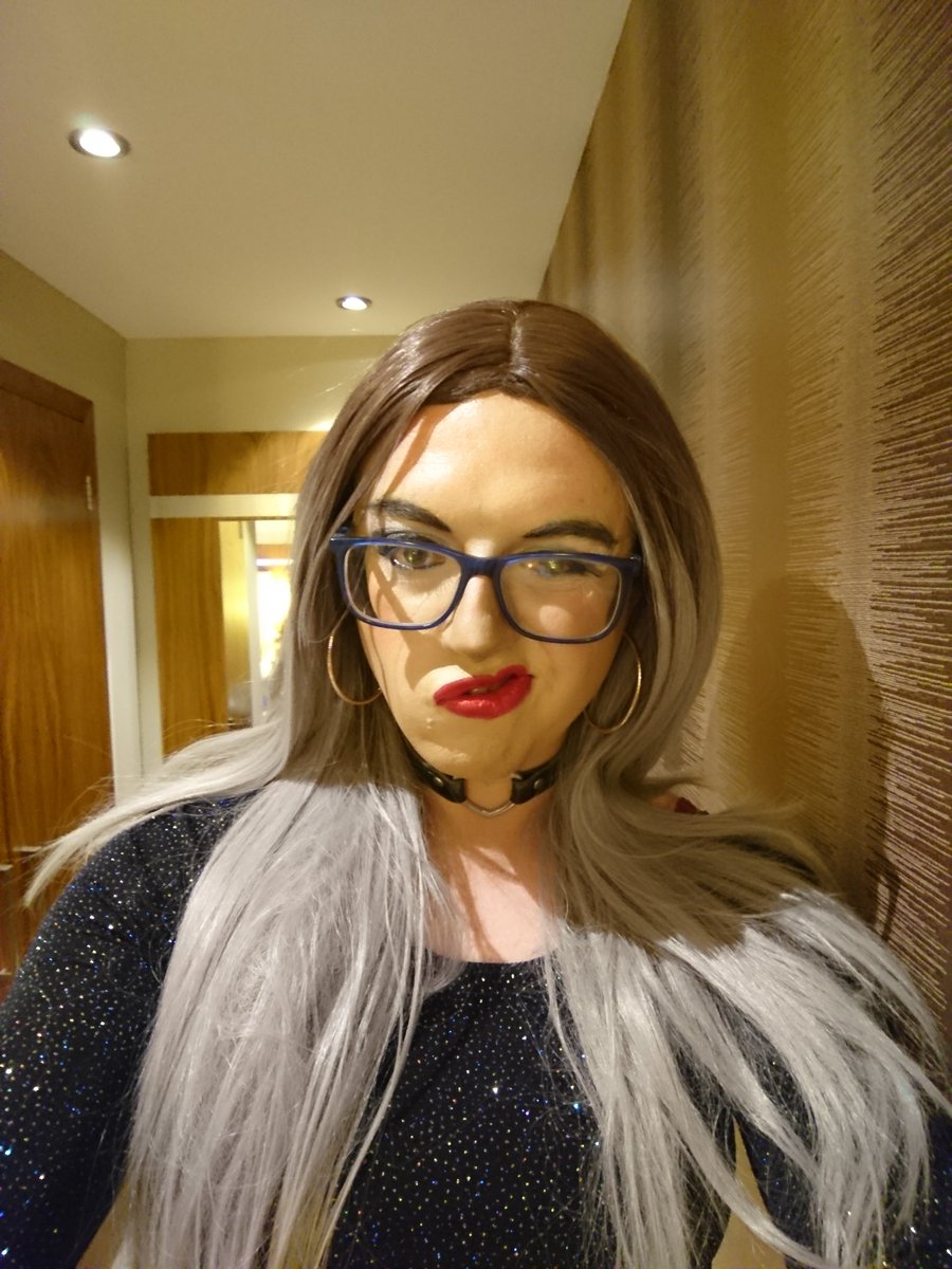 FerrariFelicity's tweet photo. Pissing around, acting like a dork 😅 #QueenFelicity👑 #feminisation #tgirl #transvestite #trap #femboy #crossdresser #RTSquad69 https://t.co/6p2FtFwy2K