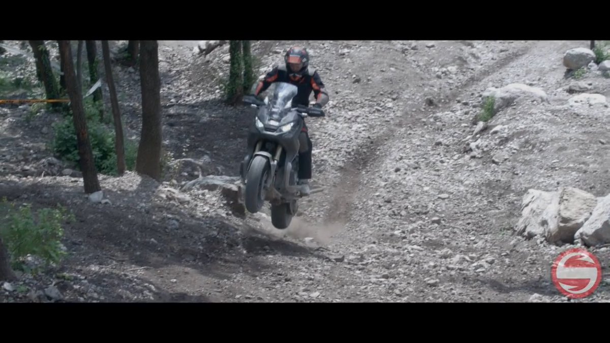 hondaxadv's tweet photo. https://t.co/yCG3LAmBNQ https://t.co/mq4OIS5BKE