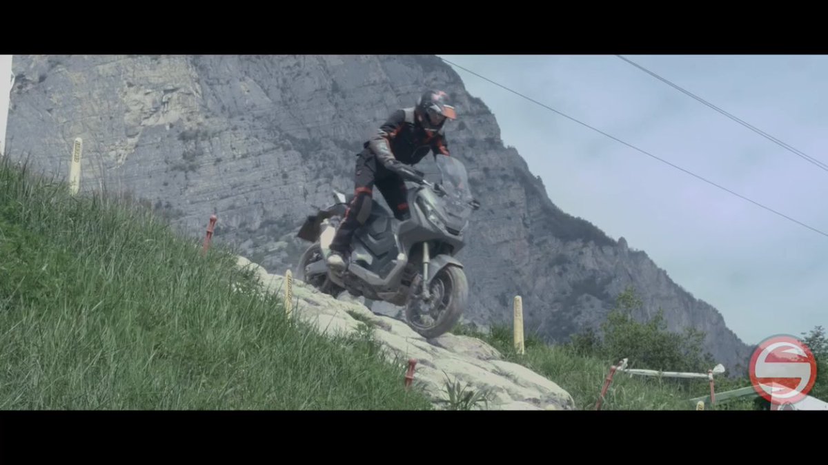 hondaxadv's tweet photo. https://t.co/yCG3LAmBNQ https://t.co/mq4OIS5BKE