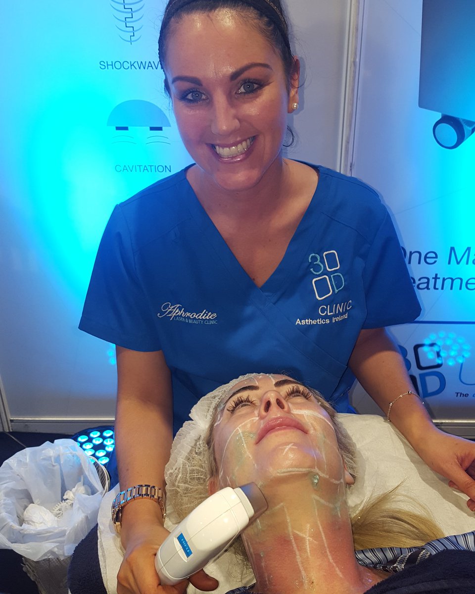 3D_LipoIRL's tweet photo. Non-Surgical Hifu face lift... #smas #collegan #faceliting #3DUltimate #powerof3d #proffessionalbeautynorth #11thJune'17 trade show!! https://t.co/RmirkHrgOO
