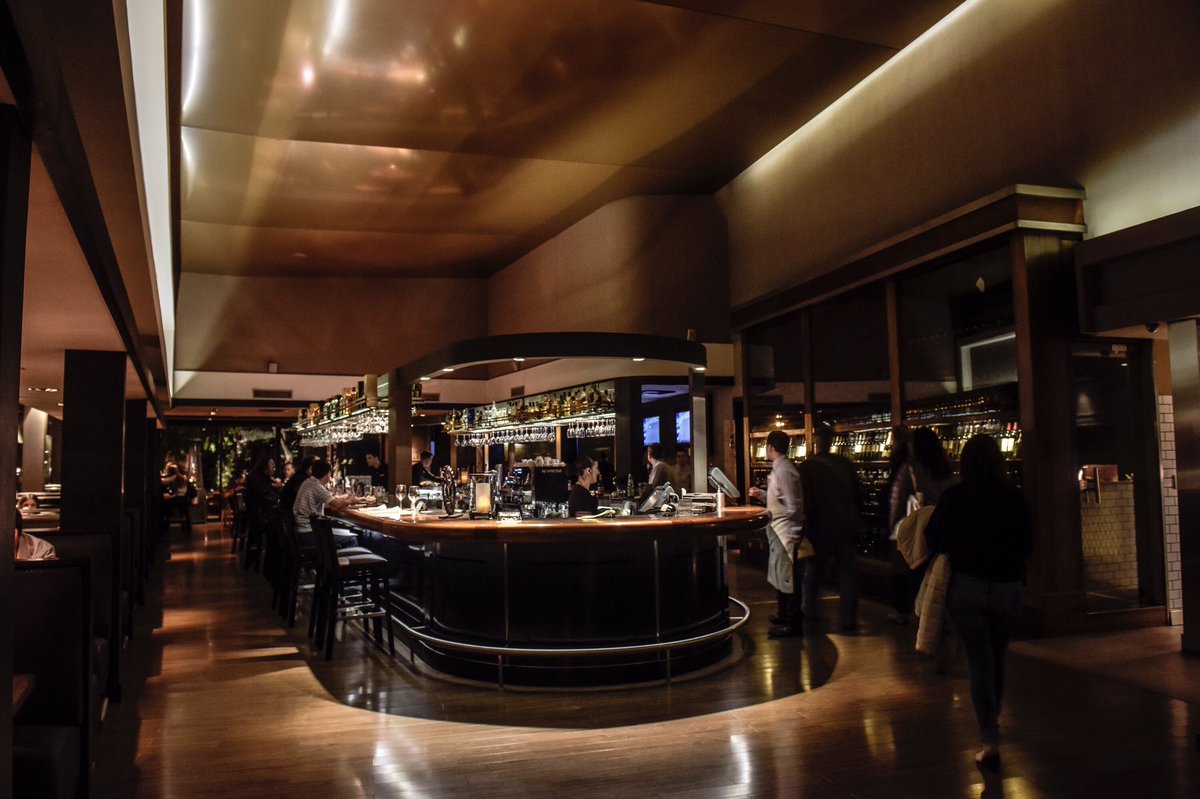 • SÁBADO SABROSO •
¡Empieza el baileeeeeeeeee!🔛🎶🕺🏽💃🏼🕺🏽💃🏼