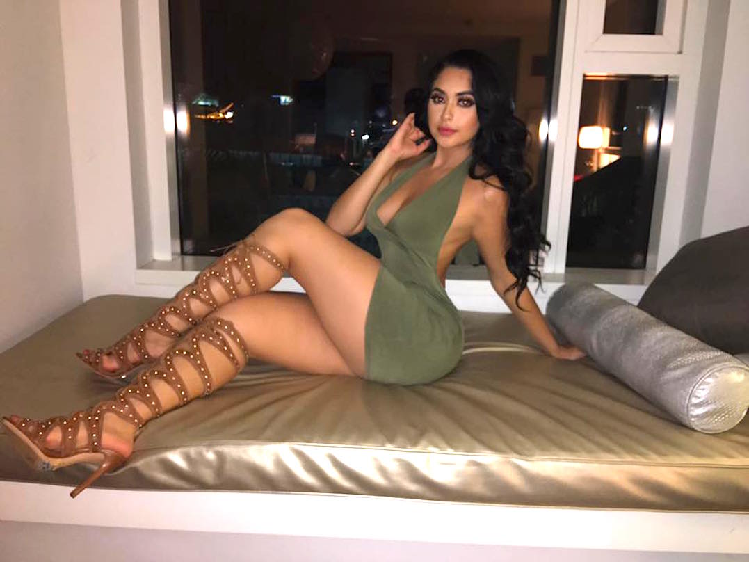 Jailyne ojeda feet