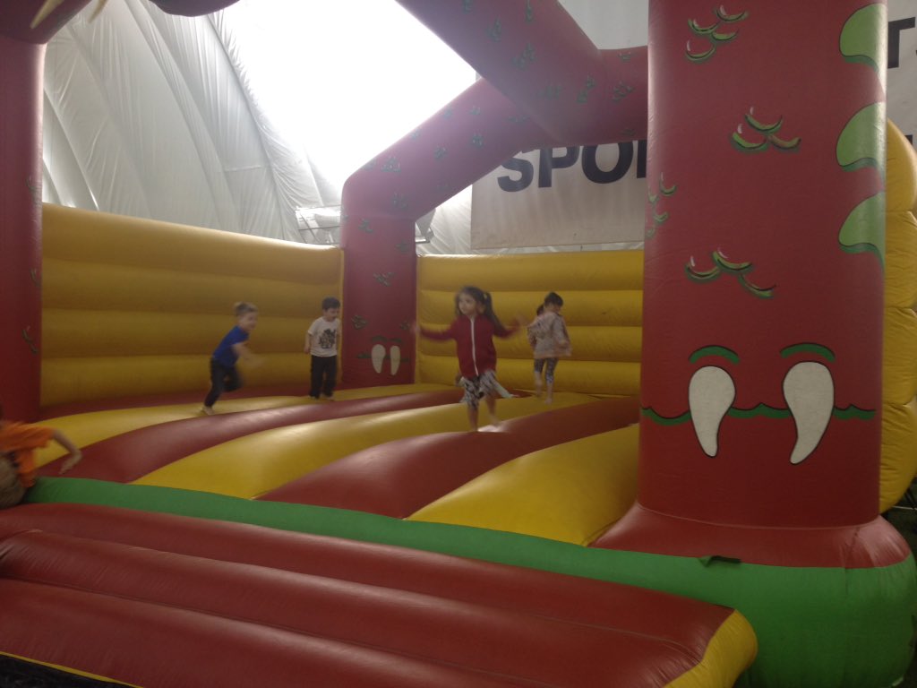 Robin_Wambolt's tweet photo. The bouncy castles @EastHantsSports for autism awareness great morning https://t.co/e0Sc5RQhCB