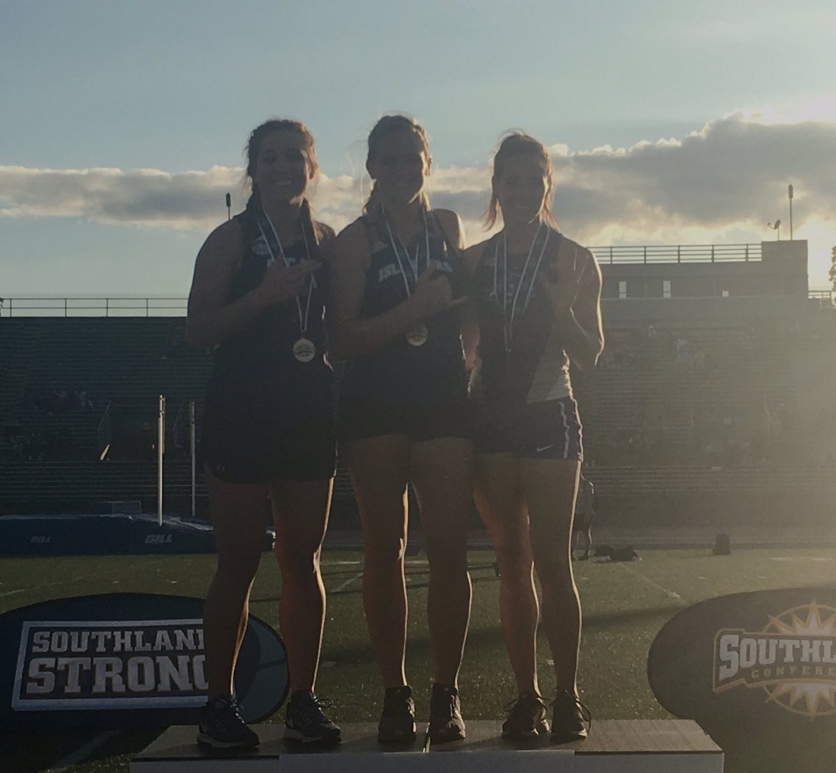 SFA_TFXC's tweet photo. SFA adds another one to the podium with Kaylee Bizzell finishing second in women's pole vault! #AxeEm https://t.co/SbE5FRWZ3m