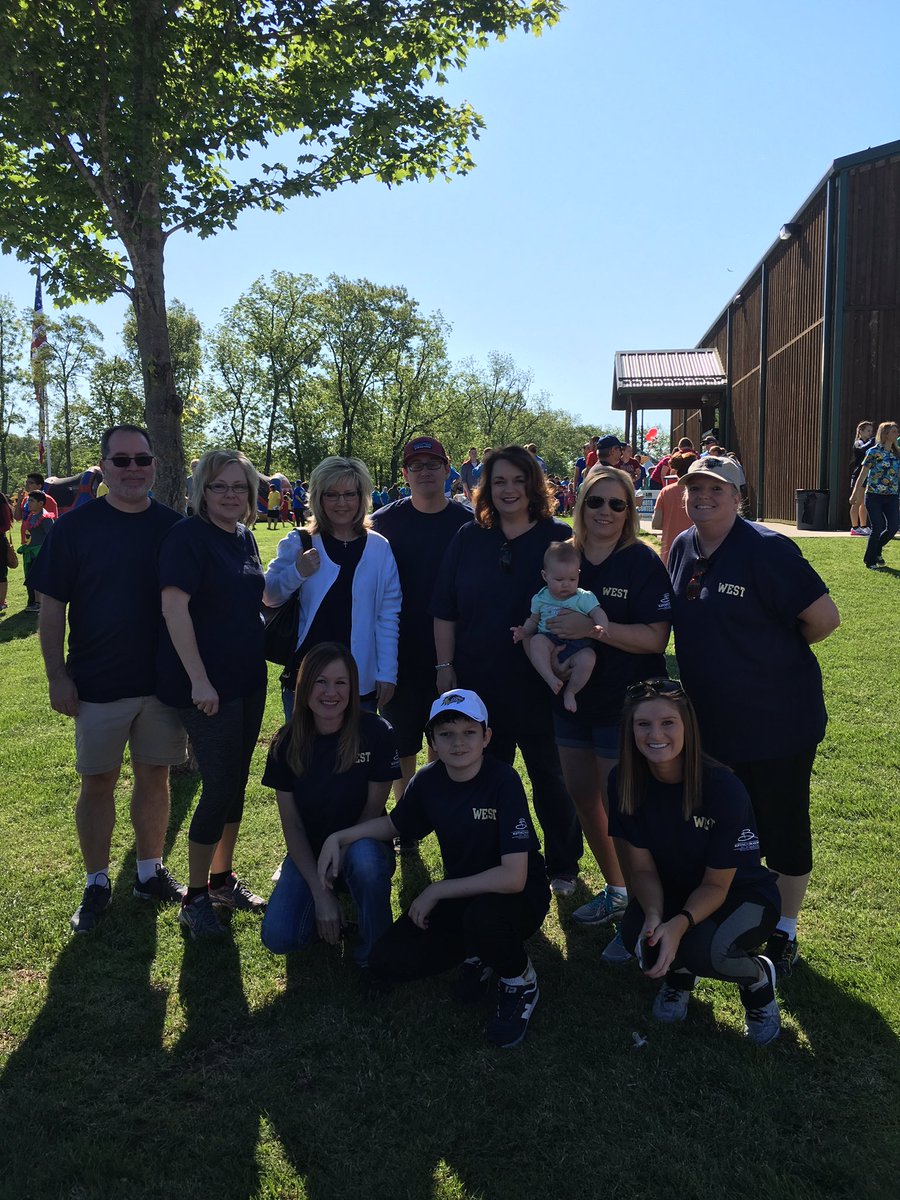 SherrinTucker's tweet photo. AIMS Walk this morning! So much fun!! I love my WEST family!! These people make my heart happy!! ❤️ #blessedatwest https://t.co/wAY5E5uhPO