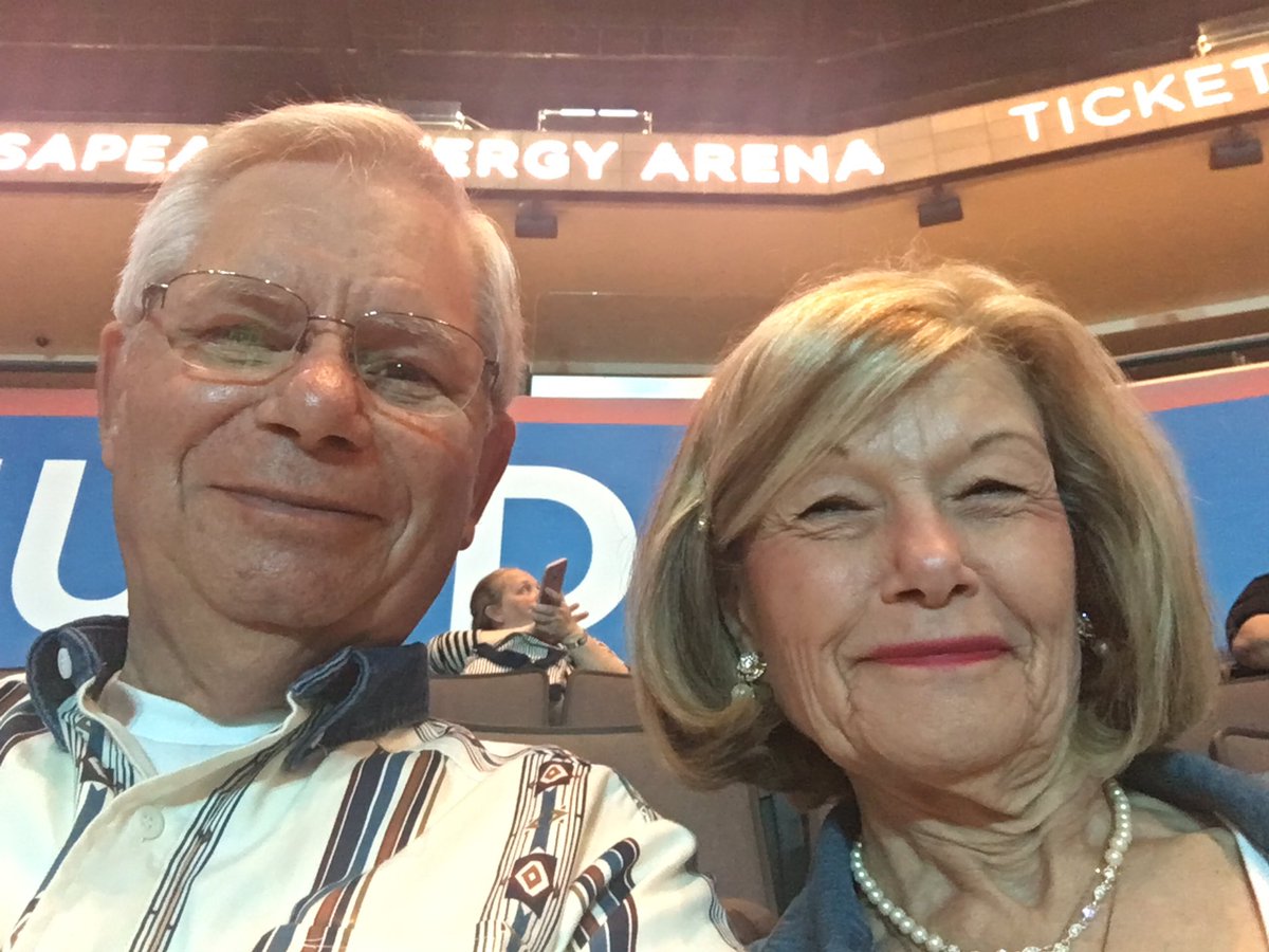 trbridges's tweet photo. Waiting for Tim and Faith at the Peake https://t.co/1TzPrDGMNu