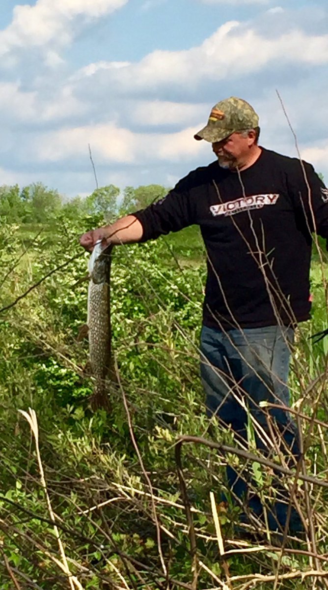 HandFoutdoors's tweet photo. Another excellent day of fishing! Who else was able to get there lines wet? https://t.co/nQ6K4RYbSH