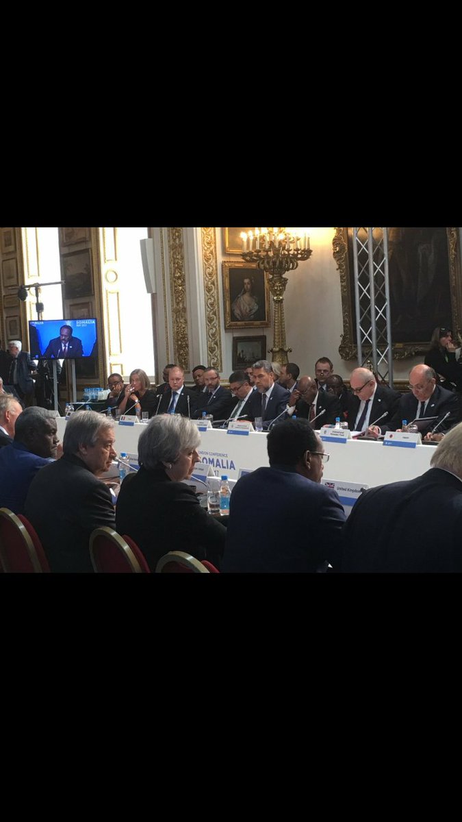 beelo_suufi's tweet photo. King @M_Farmaajo👑👈 https://t.co/LmLbK1v2qp