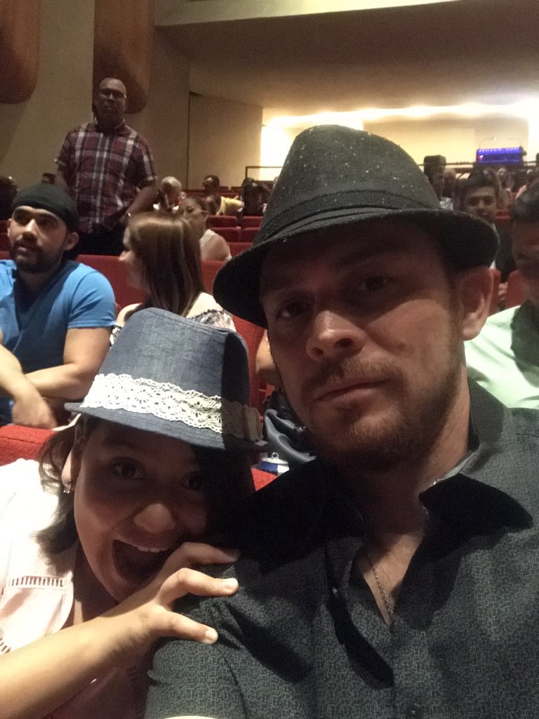 mustafos's tweet photo. @laorejadevgogh Esperando con ansia !!! https://t.co/dKAlsPabko