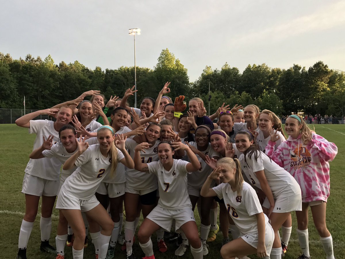 3rd round bound!!! Here we go!!! Super proud of this group!! Hard fought win #piratefamily #BELIEVE #Funtimespart2 #keepitgoing