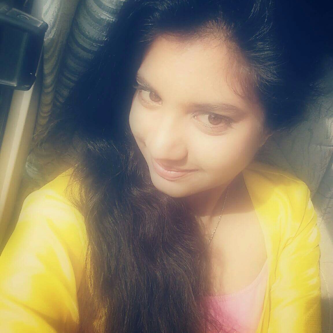 SonaliGupta789's tweet photo. #NewProfilePic https://t.co/AxZs3dabvx
