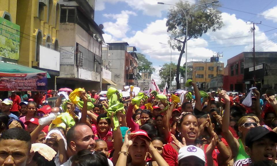 OBE_Monagas's tweet photo. Garn Movilización junto a nuestro Camarada @dcabellor  en nuestro Municipio #Maturin En Apoyo a la Asamblea Nacional Constituyente https://t.co/p8s3d7xusU
