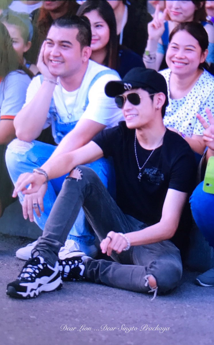 DearLion0728's tweet photo. 14.05.17 
#SingtoPrachaya 
สุดท้าย ทริปนี้จะขาดไม่ได้เลยถ้าไม่มีพี่เจนคนดีคนงามคนนี้ :) ขอบคุณมากนะค่า^^ 🙏🏻 https://t.co/9v9QG6Xznv