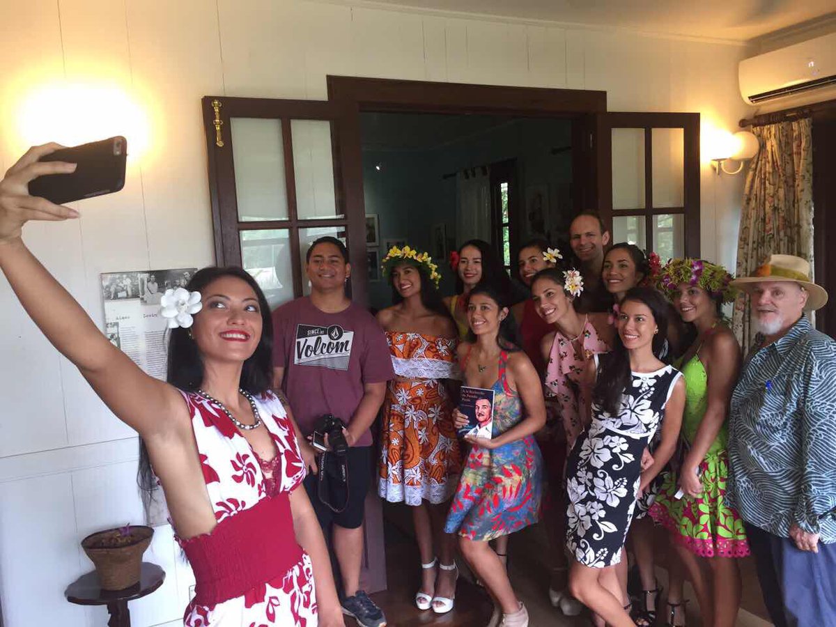 Miss_Tahiti_Off's tweet image. Une journée bien remplie pour nos candidates 2017 : cours de nutrition, visite du Musée Normal Hall et participation à la Color Fun Run!