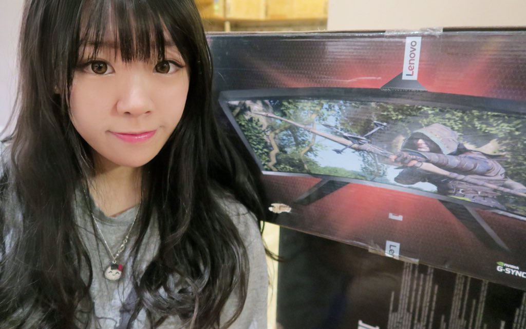 iGumdrop's tweet image. I'M OFFICIALLY SPONSORED BY LENOVO! join my giveaway for this $600 monitor so you guys can see my pimples in HD :D! tinyurl.com/kuat77o