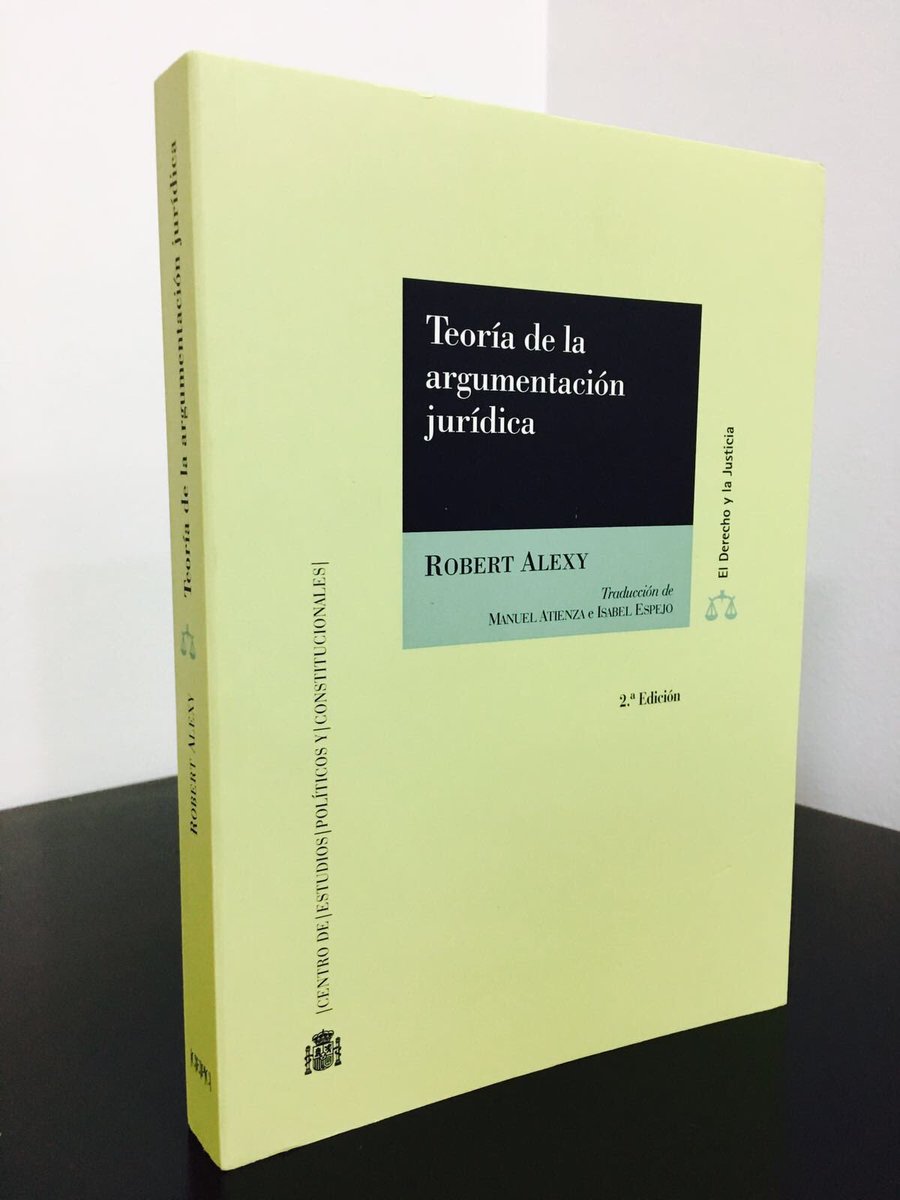 MiguelCarbonell's tweet photo. "Teoría de la argumentación jurídica", el gran libro de Robert Alexy, de venta en el @CentroCarbonell (ojo abogados): https://t.co/vruuP7KDw0