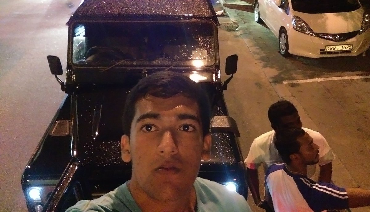 ravadilshan's tweet photo. #wesakpoyaday #nighttimeride https://t.co/DoKOp8nXQI