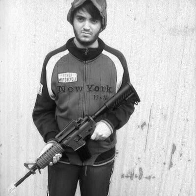 historicpicscod's tweet image. A rare photo from a russian soldier preparing to fight against capitalists. Soviet Union, 1943.