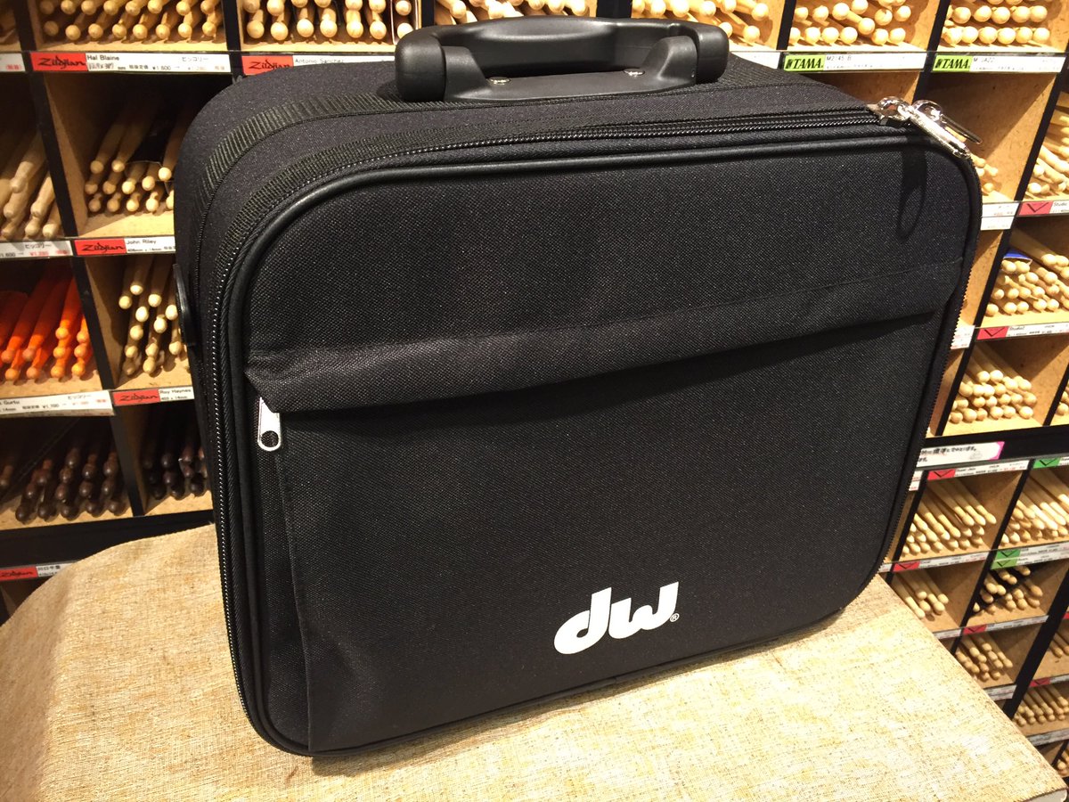 お客様の入荷リクエストによりDWのツインペダルケース[DW-CP8002PB]が 