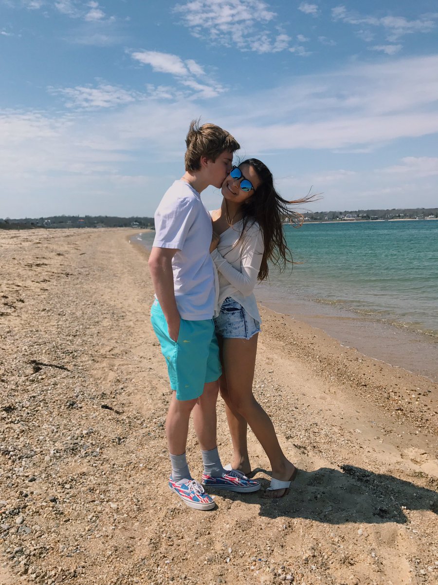 AshleyGabiii's tweet photo. words can't describe how incredibly happy this boy makes me. 1 year today and many more to come 💓 https://t.co/gdbMkmyHA7