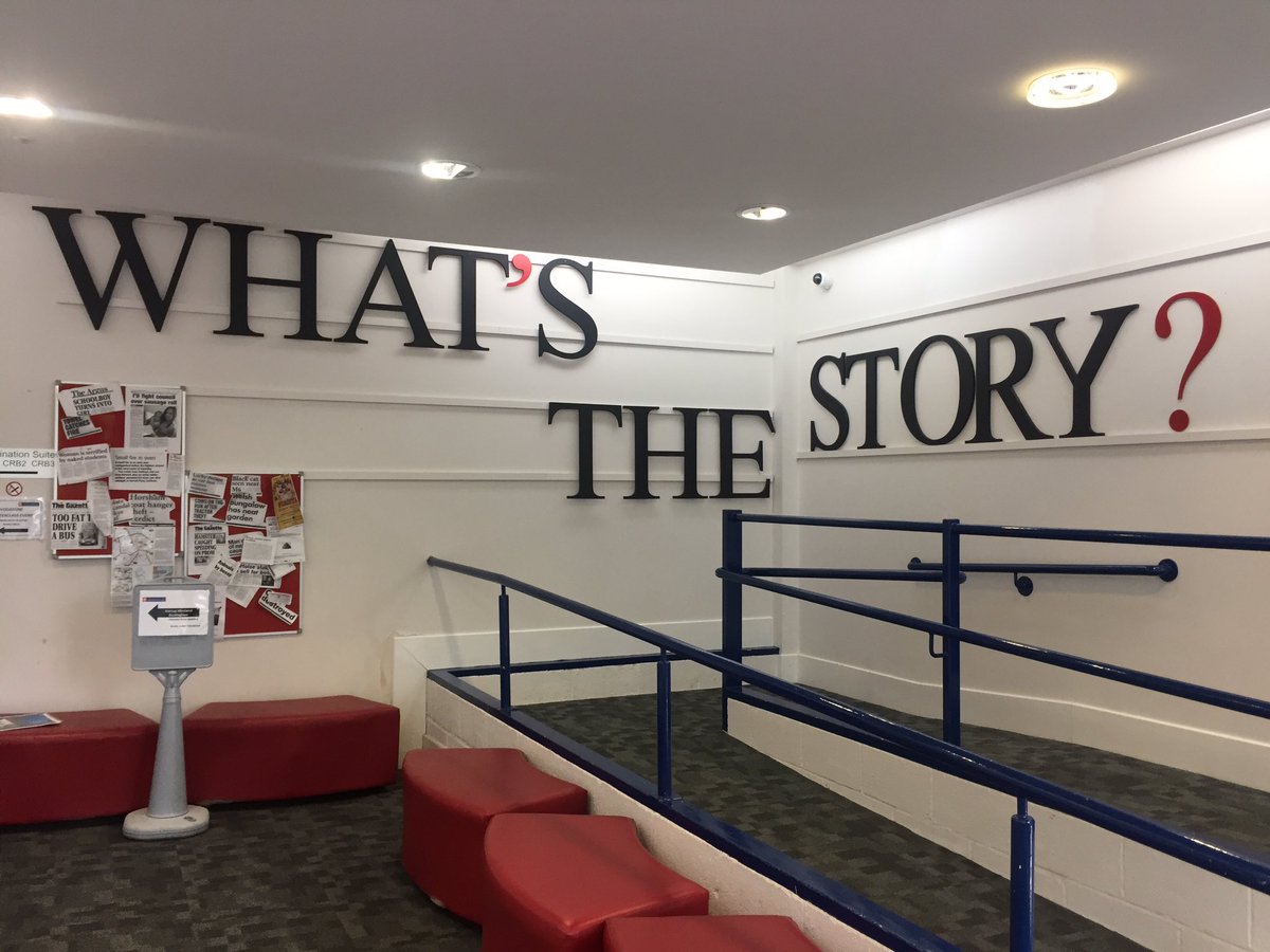 CatchEventsCo's tweet photo. Day 2 of #SWBuckingham we opened with riddles to stimulate our brains @UB_Computing #mentor#startup#ideas#MVP#leanstartup https://t.co/5ZJftKDTcC