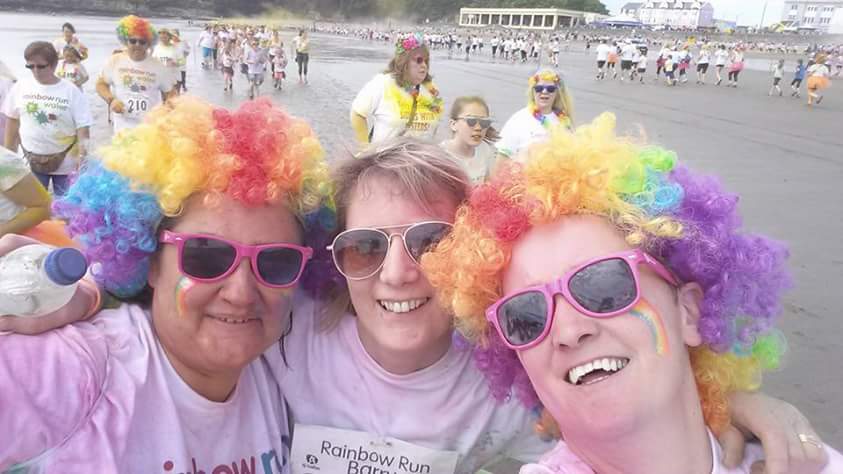 welshroxer's tweet photo. Had a fab day down Barry with the ladies from teamhasbro #rainbowrun #tyhafan #barryisland #teamhasbo https://t.co/V1V1CAxwIr