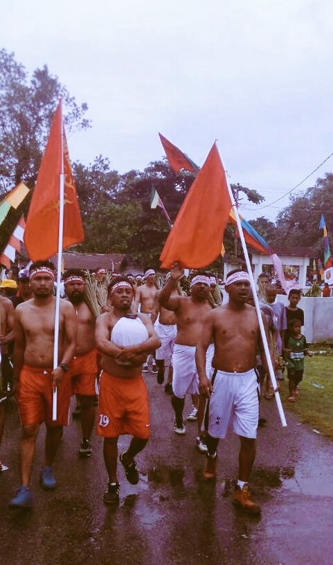 Basudara Gandong Mamala(Islam) - Tiouw(Kristen) yg terlibat bersama dalam prosesi peringatan #200thnPattimura #GenpiMaluku #PesonaIndonesia