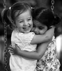 Huda3014's tweet photo. هنآگ أشخاص ،،
نحتاج وجودهم بـ القرب منّا
ليس بالضرورة أن نحادثهم دوماً ،، 
ولكن وجودهم بجانبنا وحده يكفي
 أن نضل سعداء ..!❤ https://t.co/EhC60q2jcN