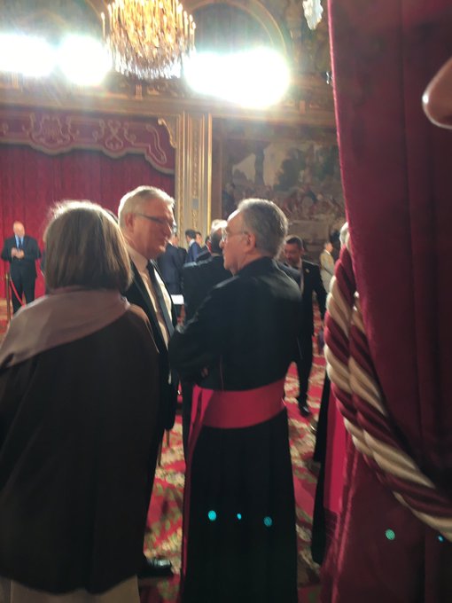 View image on Twitter