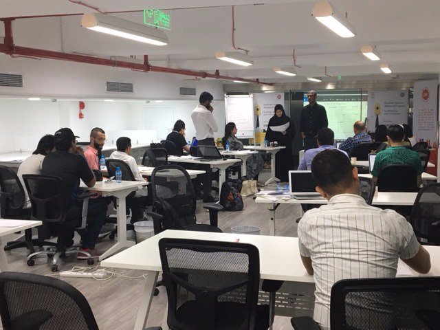 bahrainedb's tweet image. #StartupBahrain is on the move with @CorporateHub9 @YoStartups &amp;amp; @MicrosoftBH
#Xamarin #XamarinDevDays #Hackathon #Startups #Bahrain