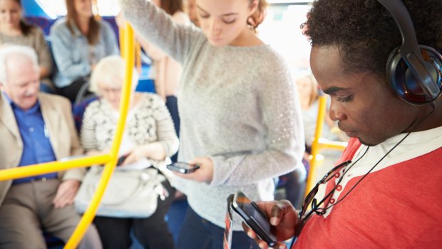 Zet die telefoon eens op stil! Dit is waarom notificaties van anderen zo vervelend zijn rtlnieuws.nl/technieuws/zet…