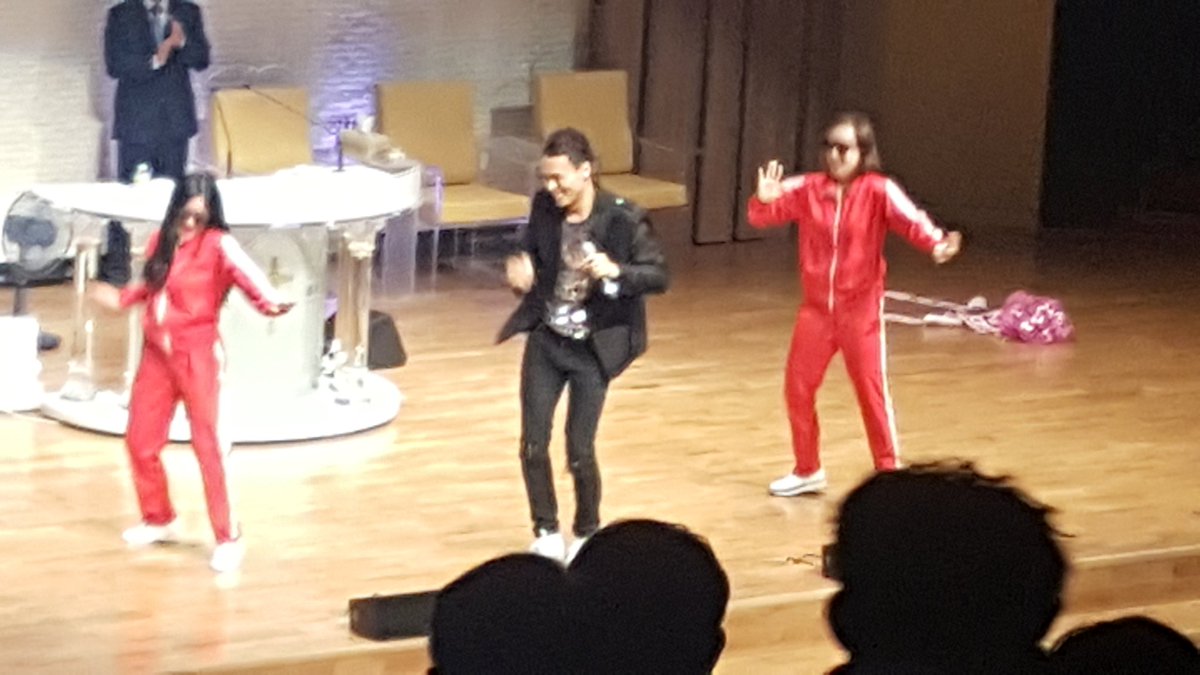 @dasidoro @v3newvicsmum 구자억 목사님  우리교회 오심 ㅋ