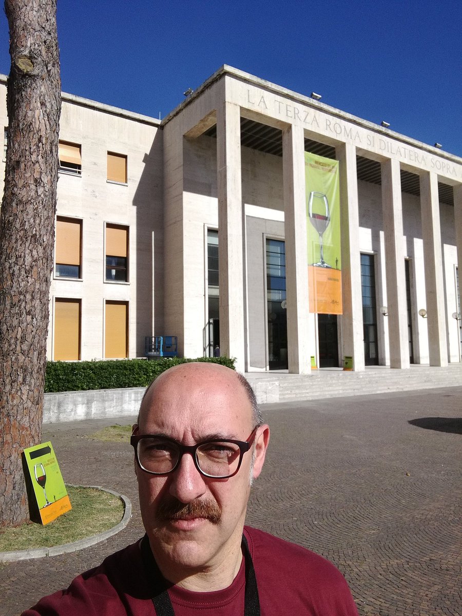 marcolaquerce's tweet photo. Ready for second day to Roma Mercato dei Vignaioli Indipendenti #Fivi #winegrover #winetasting https://t.co/irNlxjoWEJ