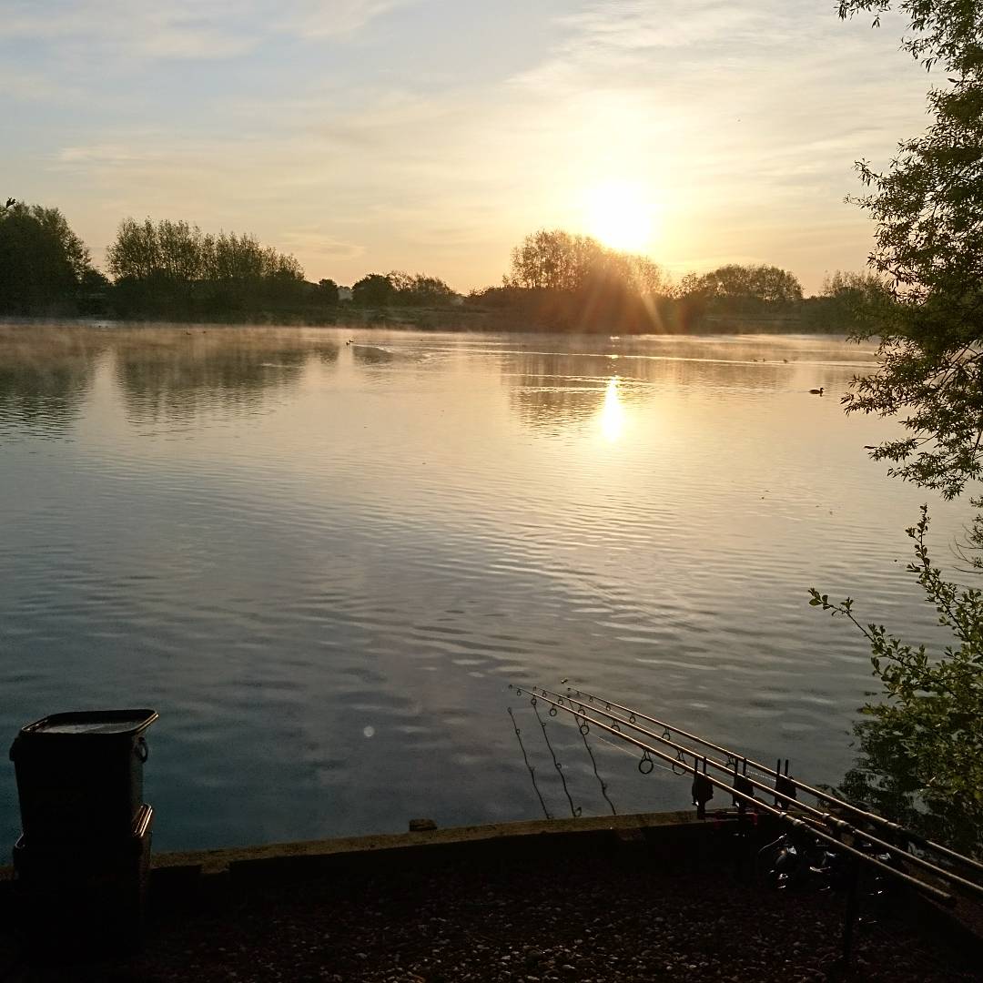 sammymill85's tweet photo. A while back on linear, blanked but good to experience it, need head back up there soon #deepblueparticles #banktackle https://t.co/ZvOTS05yVU