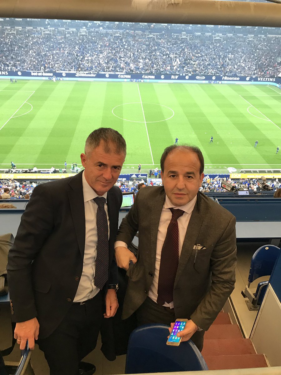 Lucas Alcaraz Hier On A Viu S04 Hsv Apres Le Match On A Rencontree Aven La Familia Nabilbentaleb42