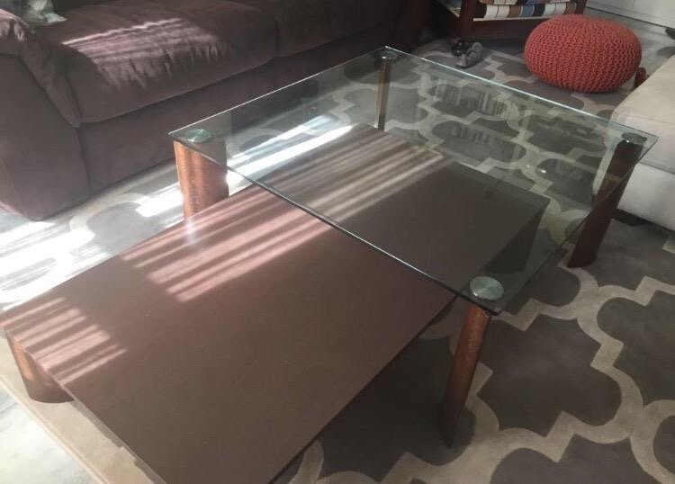 birdstattooed's tweet photo. Lo acabo de encontrar en vibbo: //www.vibbo.com/sevilla/mesa-de-centro-natuzzi/a103822872 https://t.co/M6Clc0P9C2