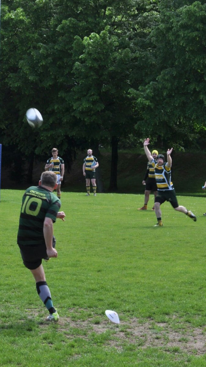 Quand un pilier essaye de contrer une transformation! <a href="/OceanRugbyClub/">Ocean Rugby Club</a> vs <a href="/rcpparis/">rugbyclubdupalais</a> #D3FFSE