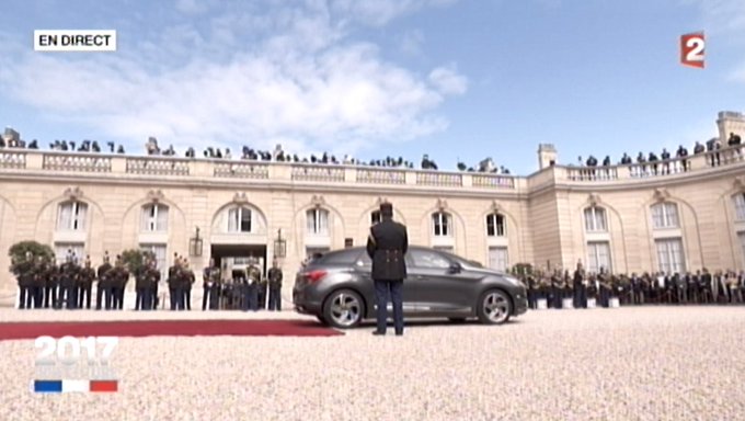 Voir l'image sur Twitter Voir l'image sur Twitter